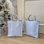 MIUMIU トートバッグ ノベルティ商品 爽やかな水色 30*33*6.5