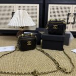 CHANEL miniバッグ ノベルティバック - 画像 (2)