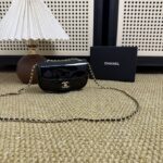 CHANEL vic誕生日プレゼント ノベルティバック 14.5*8.5*3cm - 画像 (4)