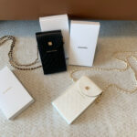 CHANEL COCO CRUSH 携帯ポーチ ノベルティ 10*18*1.5cm - 画像 (3)