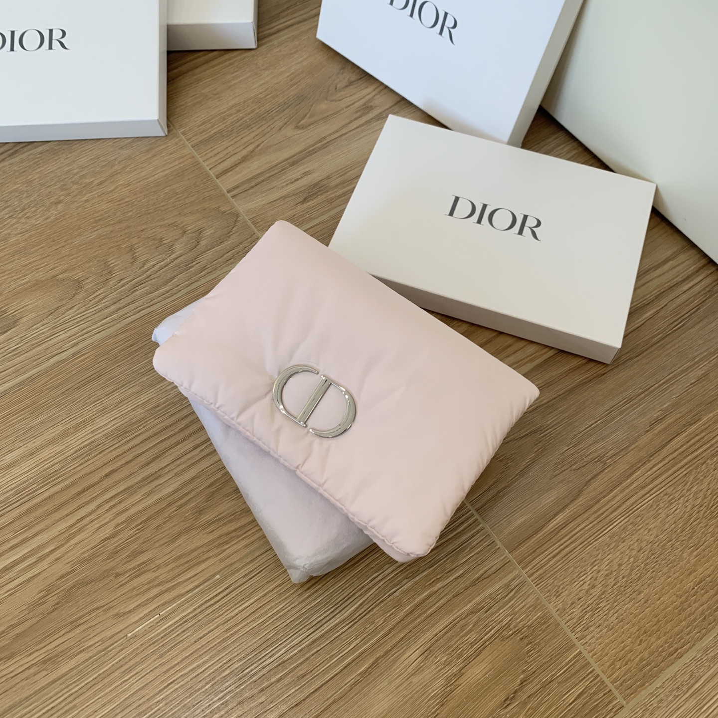 0002 DIOR バレンタイン限定 ポーチ 20*12cm - 画像 (1)