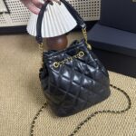 Chanel ゴールドコイン バケットバッグ ノベルティ 21*14*21cm - 画像 (2)