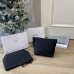 DIOR 化粧ポーチ ノベルティ ケース付き 28*20*10cm - 画像 (2)