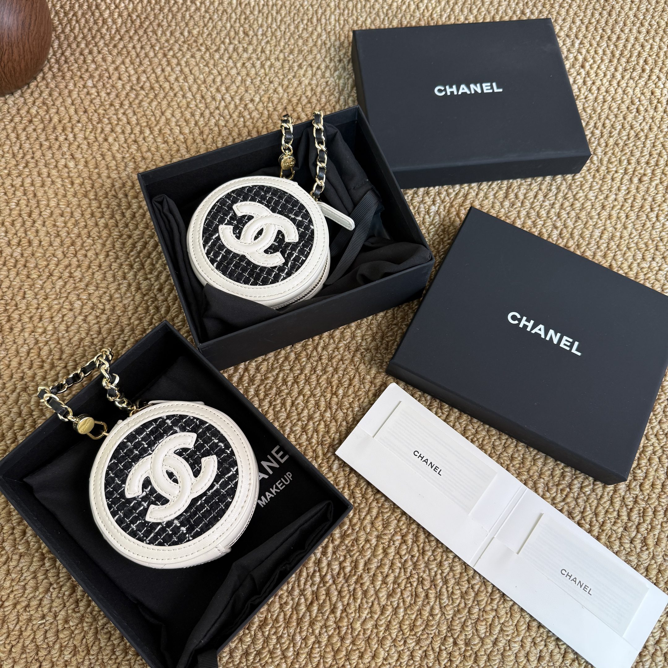 0003 CHANEL VICのみ 誕生日プレゼント MINIバック イヤホンケース 小銭入れ 10*3CM - 画像 (1)