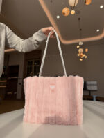 Prada プラダ ファーサンダルトートバッグ 33x24cm ノベルティ - 画像 (10)