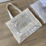 DIOR  ビューティー メイクアップカウンター ノベルティ商品レースネットトートバッグ 41*38*15cm - 画像 (7)