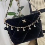 CHANEL ノベルティバック ベルベット 24*8*17CM - 画像 (2)