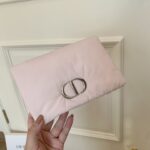 DIOR バレンタイン限定 ポーチ 20*12cm - 画像 (3)