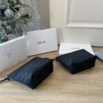 DIOR 化粧ポーチ ノベルティ ケース付き 28*20*10cm - 画像 (6)