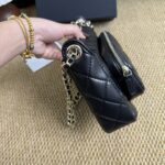 CHANEL ノベルティカバン 斜めかけ ケース付き 21*7.5*15CM - 画像 (7)