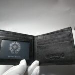 Chrome Hearts クロムハーツ 二つ折り財布 本革 ケース付き - 画像 (8)