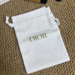 Dior Prestige手作り革 カード入れ 鏡付き ノベルティ - 画像 (7)