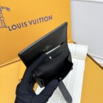 LV 二つ折り財布 中サイズ ケース付き M12408 11*8.5*2cm - 画像 (8)