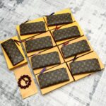 lv 二つ折り財布 長財布 ケース付き 61269 21*9*2cm