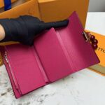 LV 二つ折り財布 ケース付き M58106 11.5*8.5*4cm - 画像 (4)