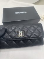 Chanel 二つ折り財布 長財布 ケース付き 1817 19*10cm - 画像 (5)
