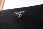 Prada チェーンウォレット ケース付き 822 - 画像 (4)