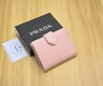 Prada 二つ折り財布 カードケース ケース付き 8849 - 画像 (9)