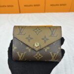 LV 三つ折り財布 ケース付き 41938 12*9.5*2.5cm - 画像 (2)