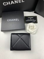Chanel 三つ折り財布 ケース付き 0956 10*11cm - 画像 (10)
