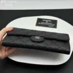 Chanel 長財布 二つ折り財布 ケース付き A80758 10.5*3cm - 画像 (8)