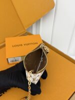 LV 小銭入れ チェーン付き 12*7*1.5cm - 画像 (8)