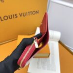 LV 二つ折り財布 中サイズ ケース付き M83689 - 画像 (8)