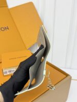 LV 三つ折り財布 ケース付き M28292 12*2.5*9.5cm - 画像 (13)