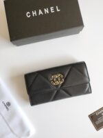 Chanel 二つ折り財布 長財布 ケース付き 50096 10.5*19*3cm - 画像 (3)
