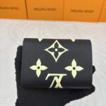 LV 三つ折り財布 ケース付き 80086 12*9.5*1.5cm - 画像 (9)