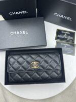 Chanel 二つ折り財布 長財布 ケース付き 50095 19*10*2cm - 画像 (4)