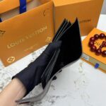 LV 二つ折り財布 ケース付き M58106 11.5*8.5*4cm - 画像 (10)