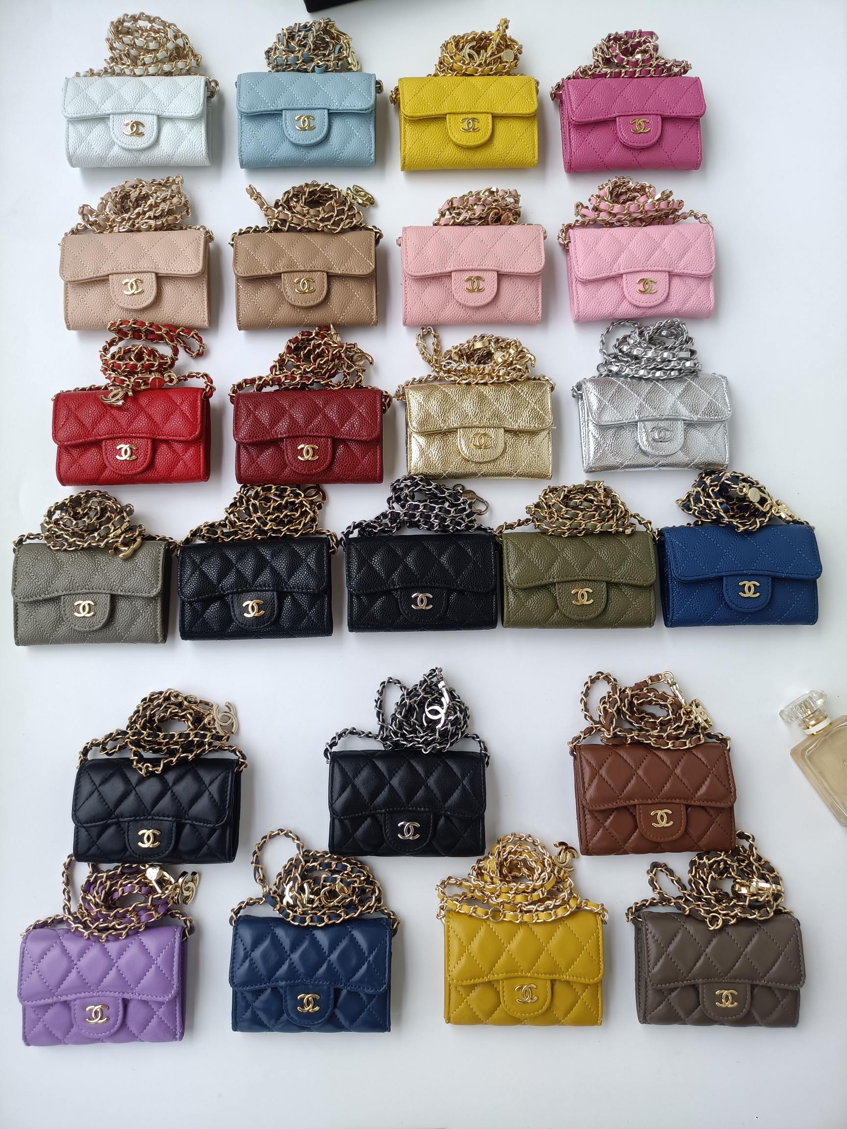 019_ZT Chanel miniチェーンウォレット カード入れ ケース付き A8937 11.3*7.5*2.1cm - 画像 (1)