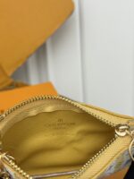 LV 小銭入れ チェーン付き 12*7*1.5cm - 画像 (9)