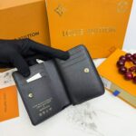 LV 二つ折り財布 ケース付き M13829 11*9*3cm - 画像 (11)