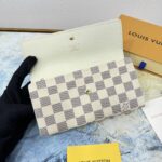LV 長財布 二つ折り財布 ケース付き 61734 10*19cm - 画像 (4)
