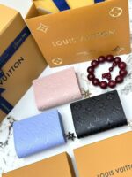 lv 二つ折り財布 雪タイプ ケース付き 80152 12*9*3.5cm