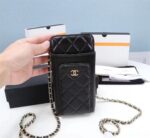 Chanel 携帯ポーチ ショルダー付き ケース付き 0990 - 画像 (3)