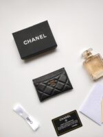 Chanel カードケース 羊革 ケース付き AP0213 7.5*11.2*0.5cm - 画像 (12)