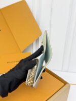 lv 二つ折り財布 小銭入れ付き 11*3.5*8.5cm ケース付き - 画像 (17)
