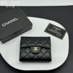 Chanel 三つ折り財布 ケース付き A82288 10*11*3cm - 画像 (15)