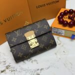 LV 二つ折り財布 ケース付き M58106 11.5*8.5*4cm - 画像 (16)