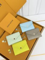 LV 三つ折り財布 ケース付き M28292 12*2.5*9.5cm