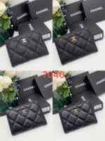 Chanel 二つ折り財布 ケース付き 7046 11*9*2cm