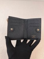 LV 二つ折り財布 ケース付き M82382 9*11.5*1.5cm - 画像 (8)