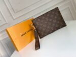 LV 手持ちバック ハンドバック ストラップ付き ケース付き 6344716 23*0.3cm - 画像 (16)