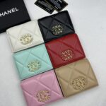 Chanel 二つ折り財布 ケース付き 6038 12*10cm