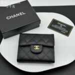 Chanel 三つ折り財布 ケース付き A82288 10*11*3cm - 画像 (18)