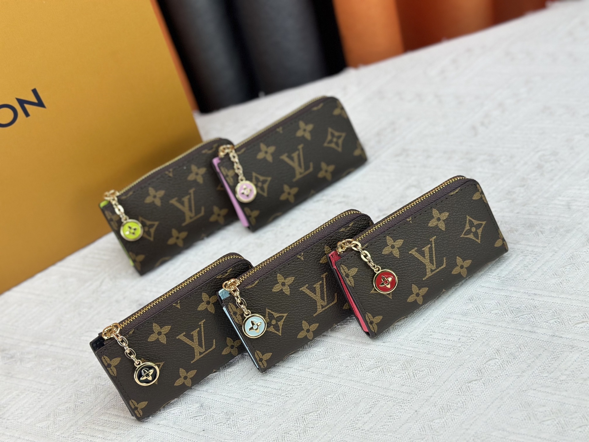 046_ZT LV 小銭入れ M14529 11*7*1.5cm - 画像 (1)