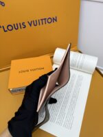 LV 二つ折り財布 中サイズ ケース付き M12408 11*8.5*2cm - 画像 (24)